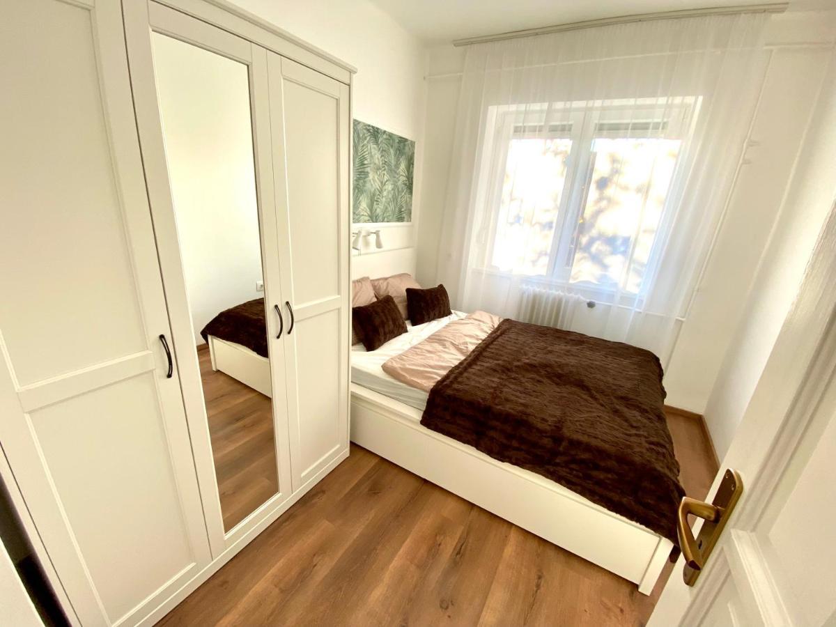 Esther Apartman Tatabánya Exterior foto
